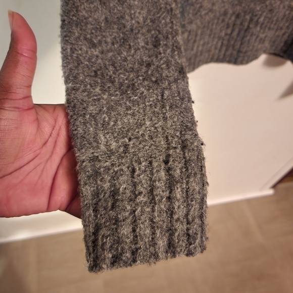 Lovers + Friends Wool Blend Gray Sweater Lace Up Front Womens Size S - Picture 2 of 10